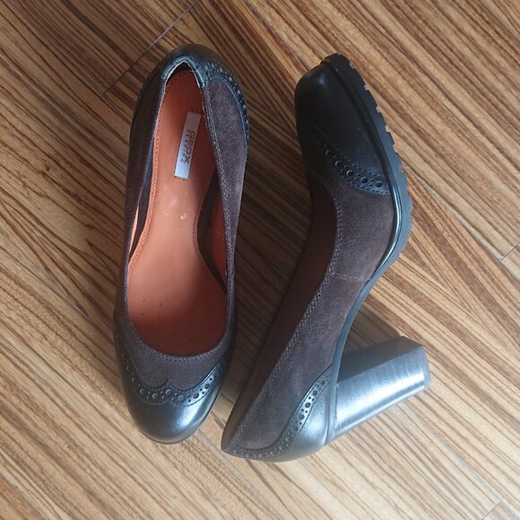 [EUC] GEOX Respira Amphibiox Leather/Suede Block Heel Pumps - Picture 3 of 7